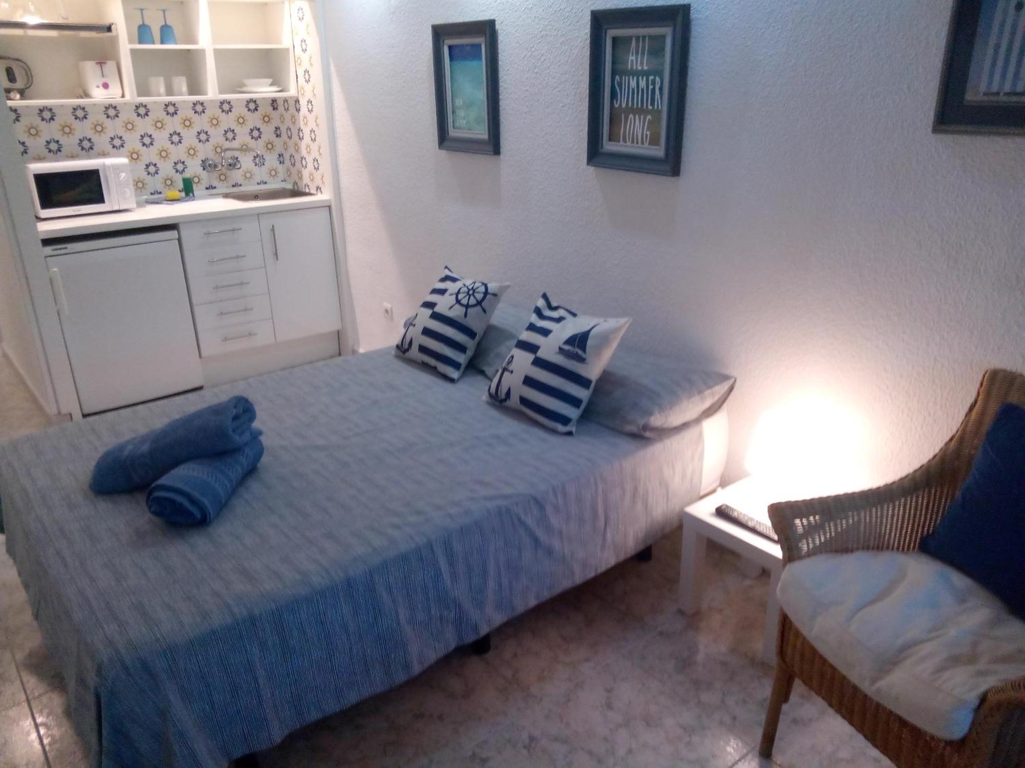 Los Cisnes Beach Studio 100M Playa Apartment Benalmádena Exterior photo